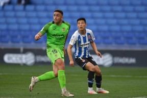 浙江队训练开放日，今晨临场应变引欢呼，西甲在即，阵容厚度经受考验的简单介绍多米体育官网